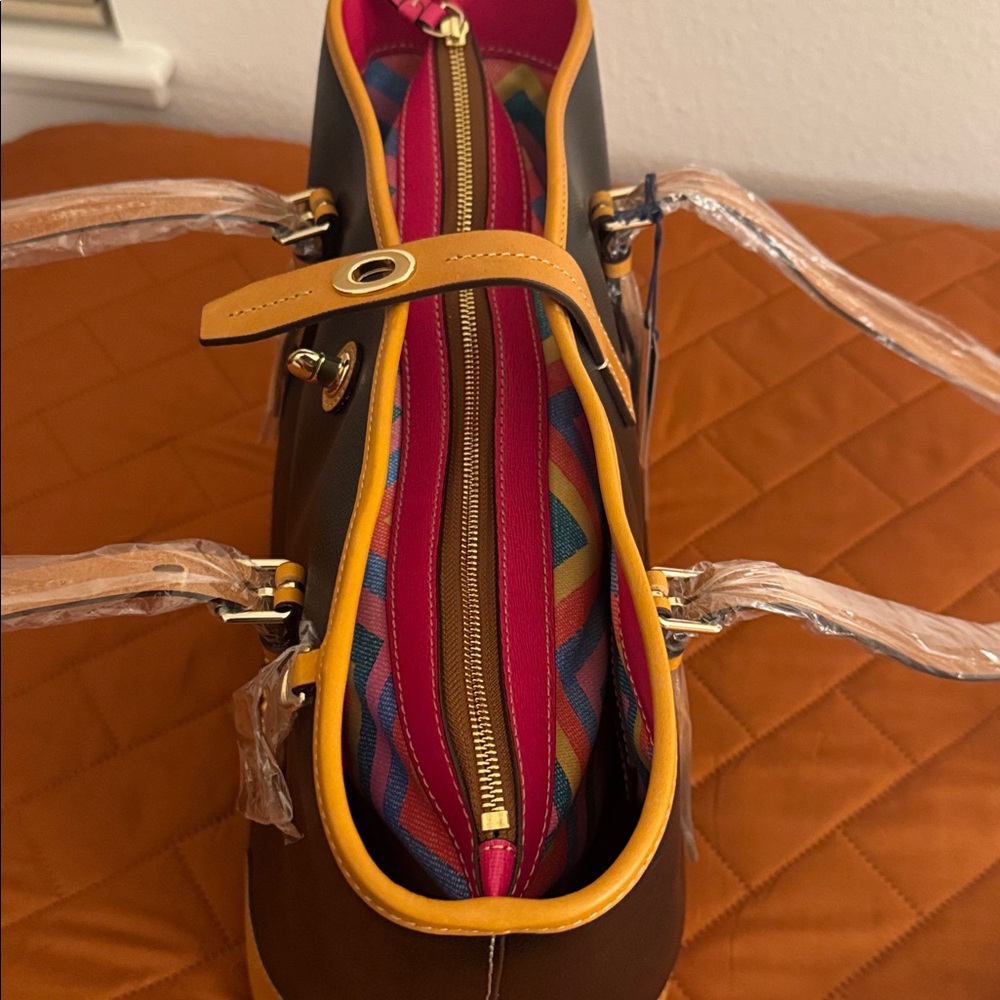 Dooney & Bourke Black and Tan Hobo Bag - Picture 3 of 4